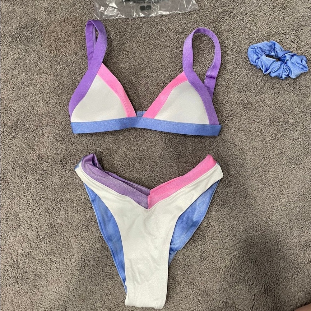 Oneoneswimwear bikini